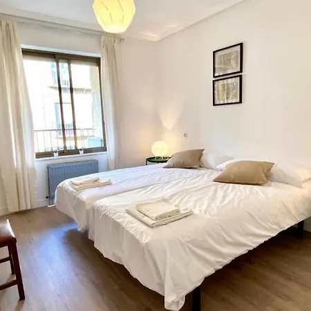 Esplendido Apto Junto A Puente - Apartman Salamanca