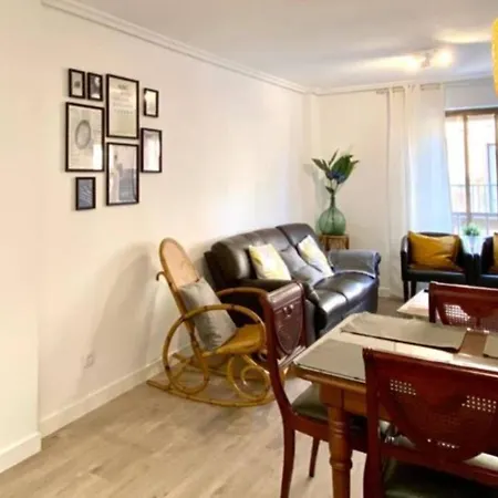 Esplendido Apto Junto A Puente - Apartman *